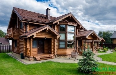 Срубы из оцилиндрованного бревна