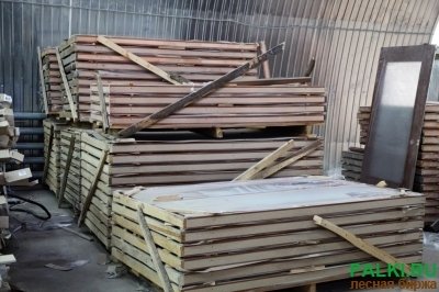 Продам дверные полотна, двери