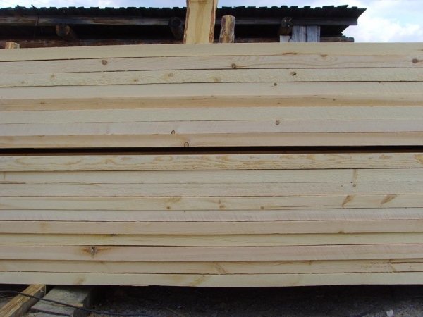 Доска обрезная 4200 руб./м3 в Екатеринбурге